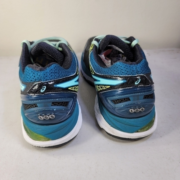 ASICS Women's GT-2000 4 Running Shoe Size 9 - Picture 4 of 7